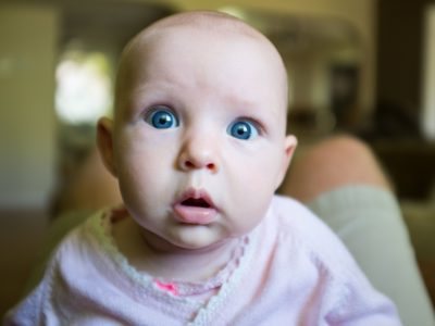 Цвет глаз новорожденного