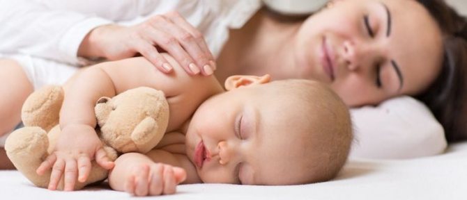 как разбудить новорожденного для кормления