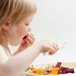 Child&#39;s menu after one year: what foods children should not eat