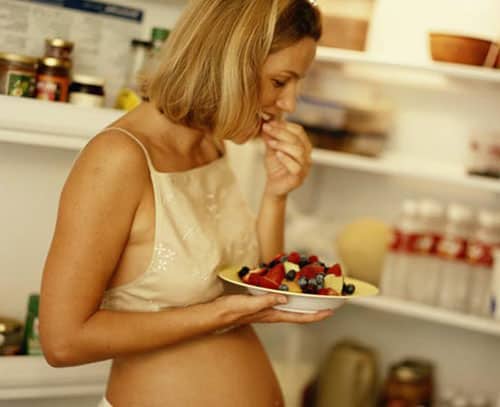 Nutrition for pregnant women at 9 weeks