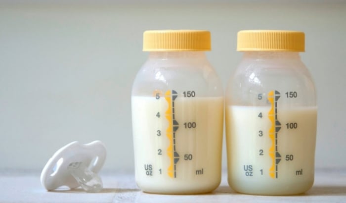checking milk fat content