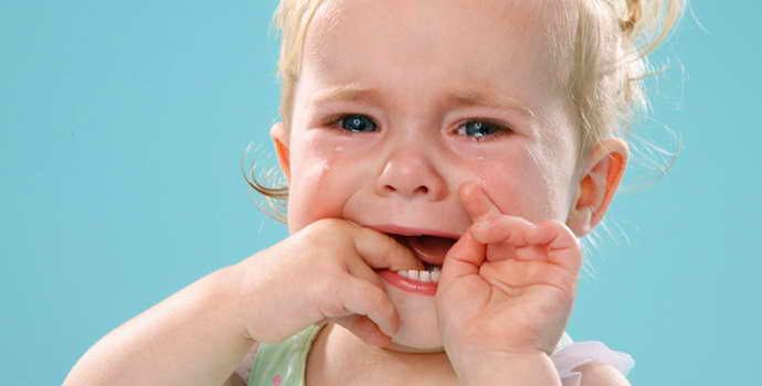 Стоматит на языке у ребенка: виды заболевания, причины образования